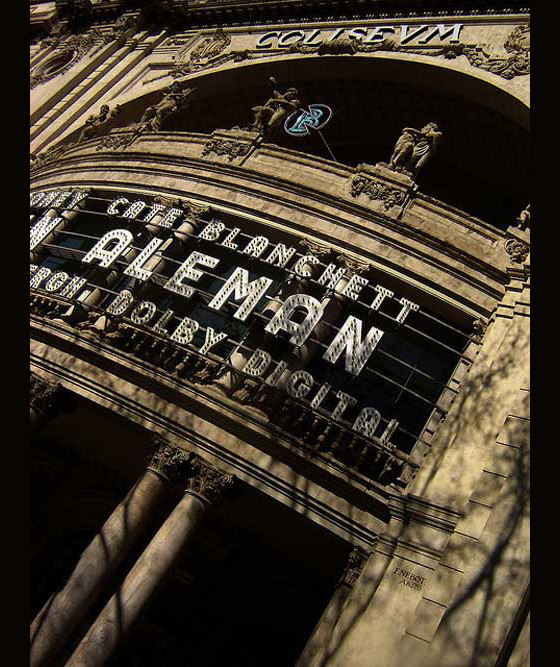 Marquesina de cine. Barcelona